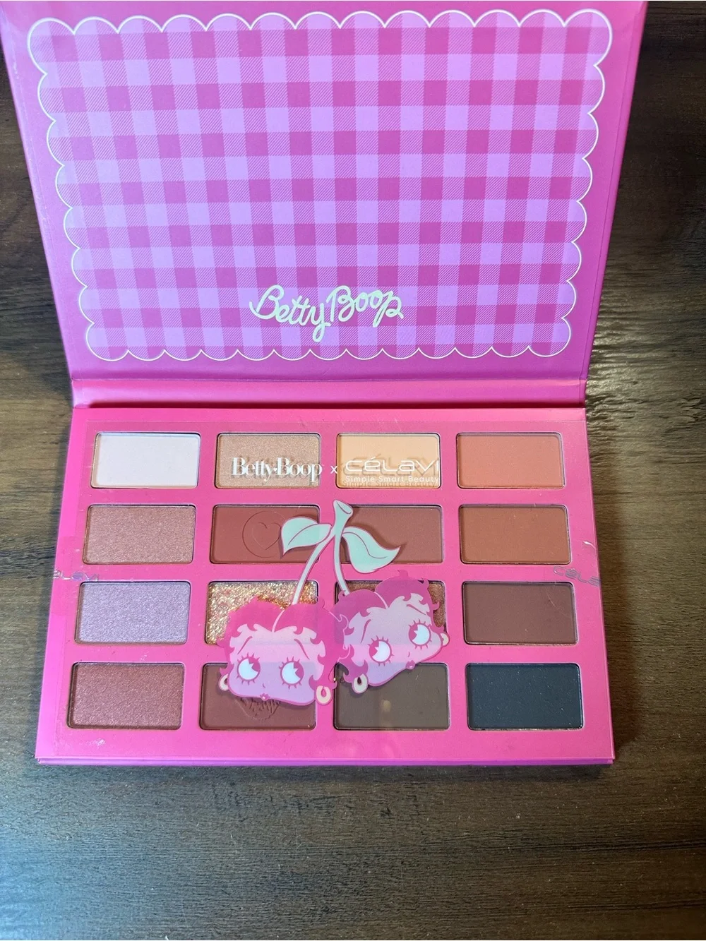 Betty Boop X Celavi Cherry Bomb 16 Shade Face Color Palette NEW
